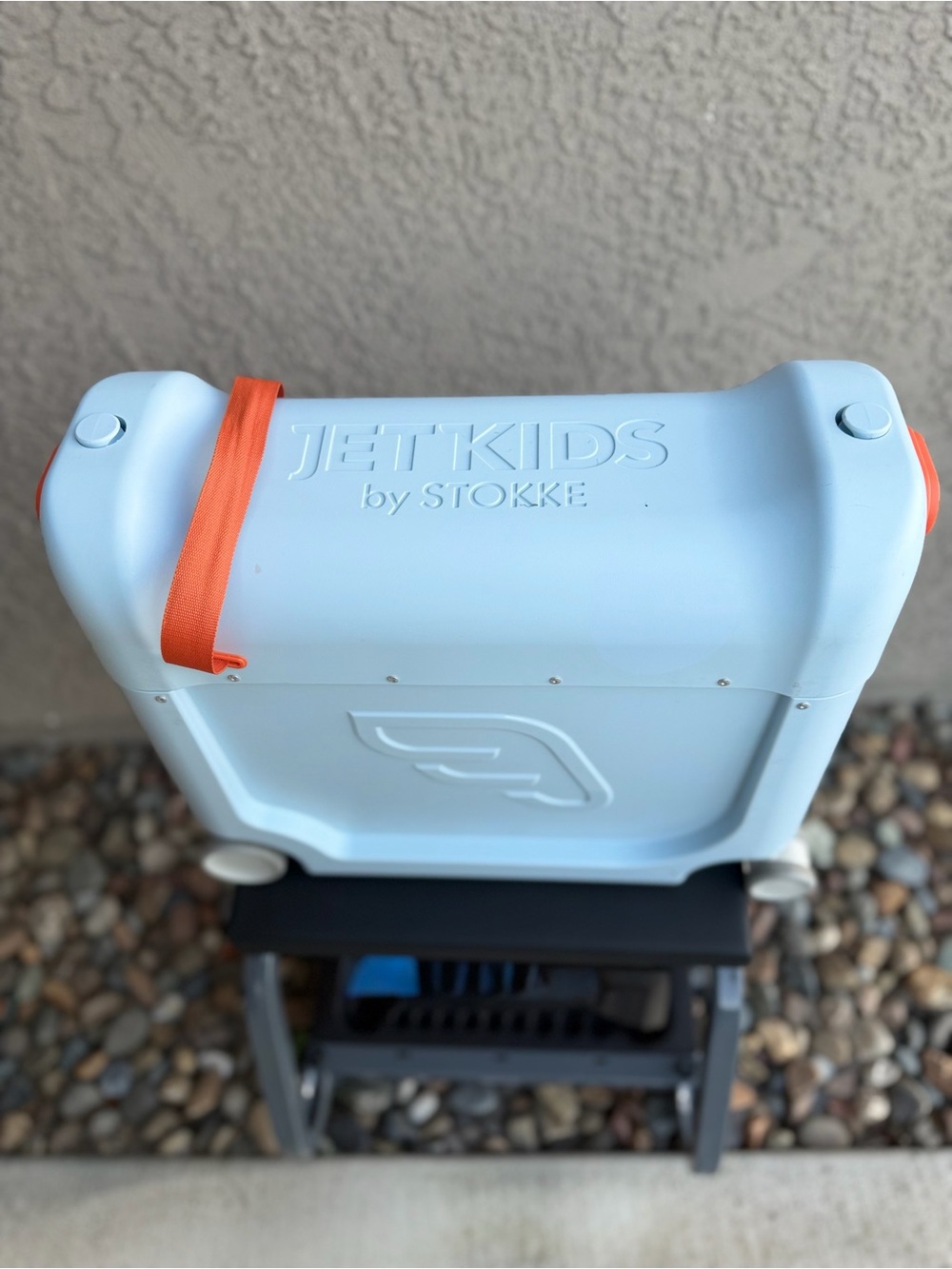 Jetkids BedBox by Stokke Ride On Kids Suitcase Blue Travel Carry On Luggage READ